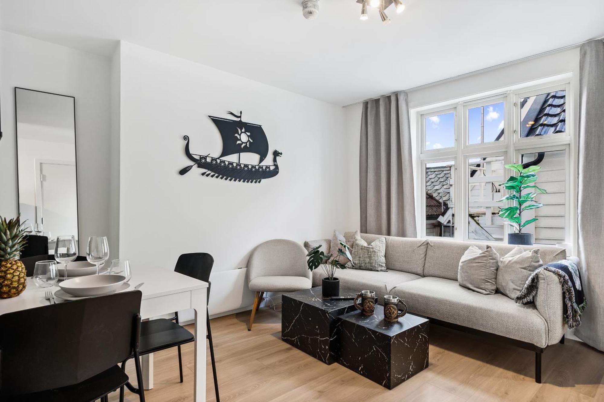 Homerentals Apartments - Behind Bryggen & Historic Cobblestone Streets - 2 Floor Renovated From February 2025 Bergen Kültér fotó
